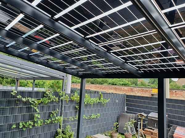 Solarcarport / Solarterrasse